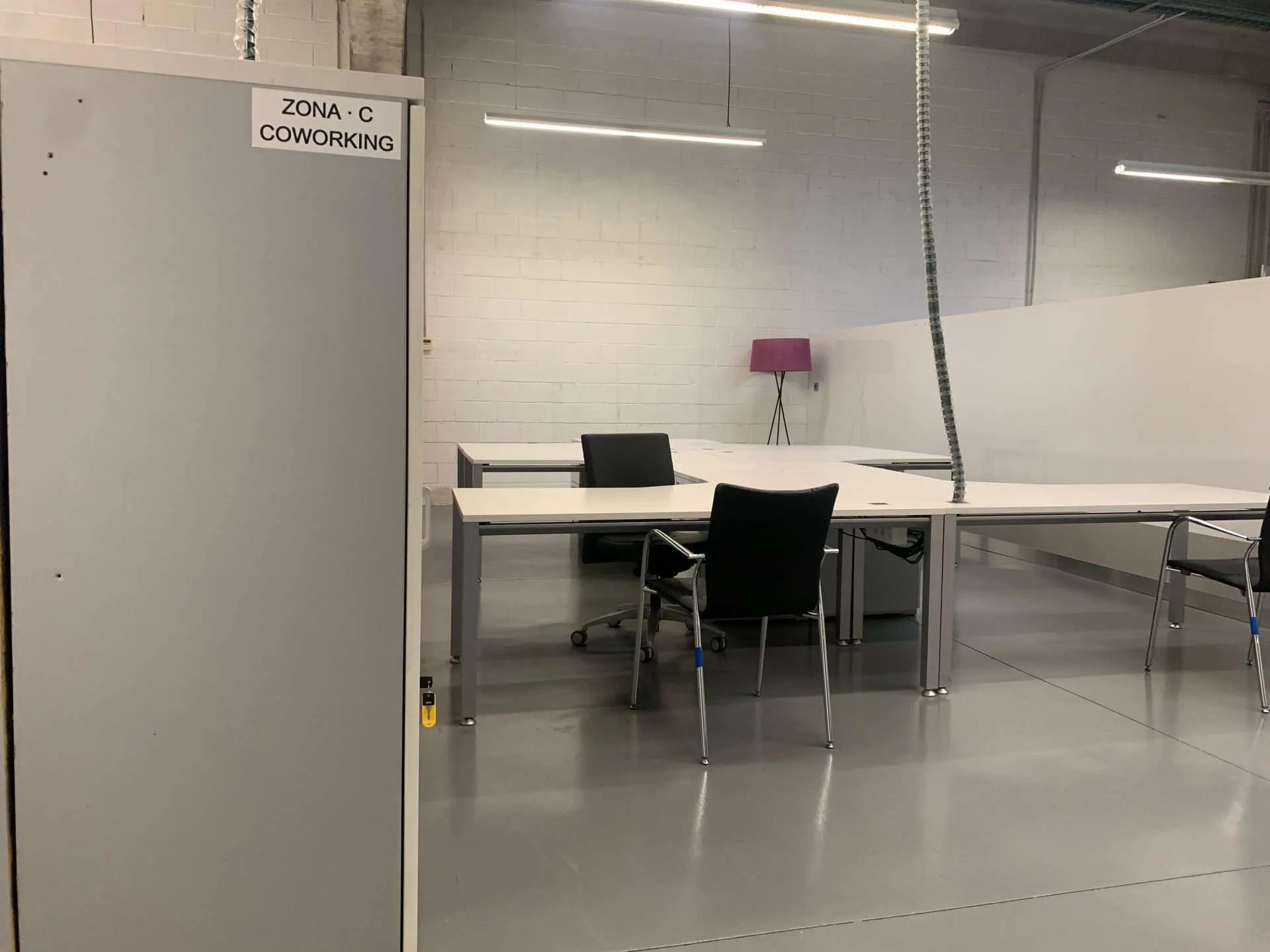coworking zone c scaled Coworking spaces