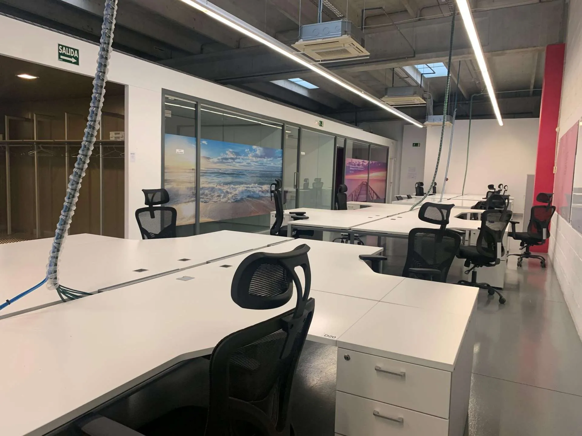 vilafranca coworking area scaled Coworking Spaces