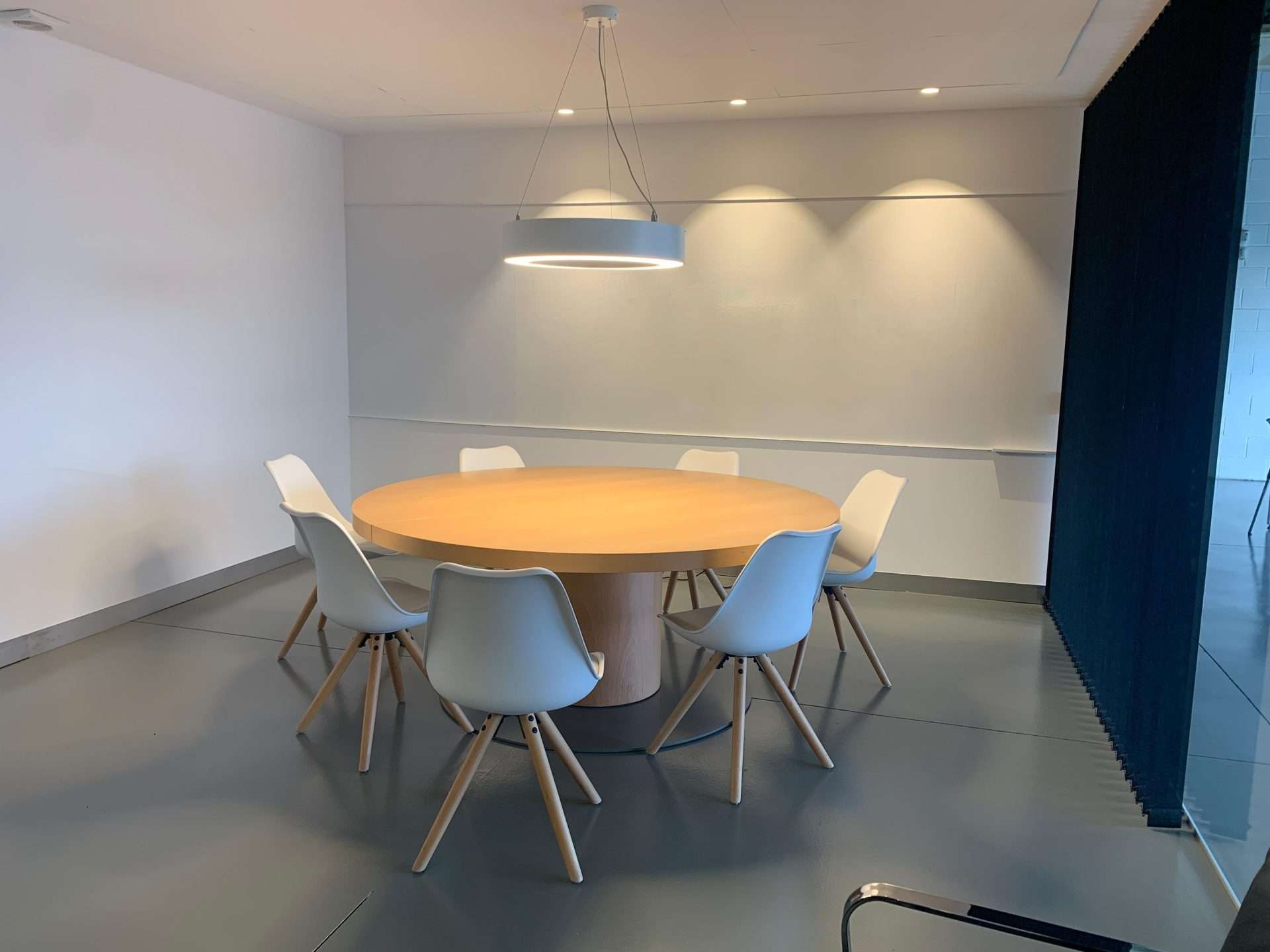 reunions coworking reunions coworking scaled Espais Coworking
