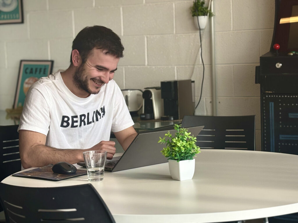 IMG 2915 2 2 Un centre de treball pensat per al teletreball i els bufets d'advocats professionals