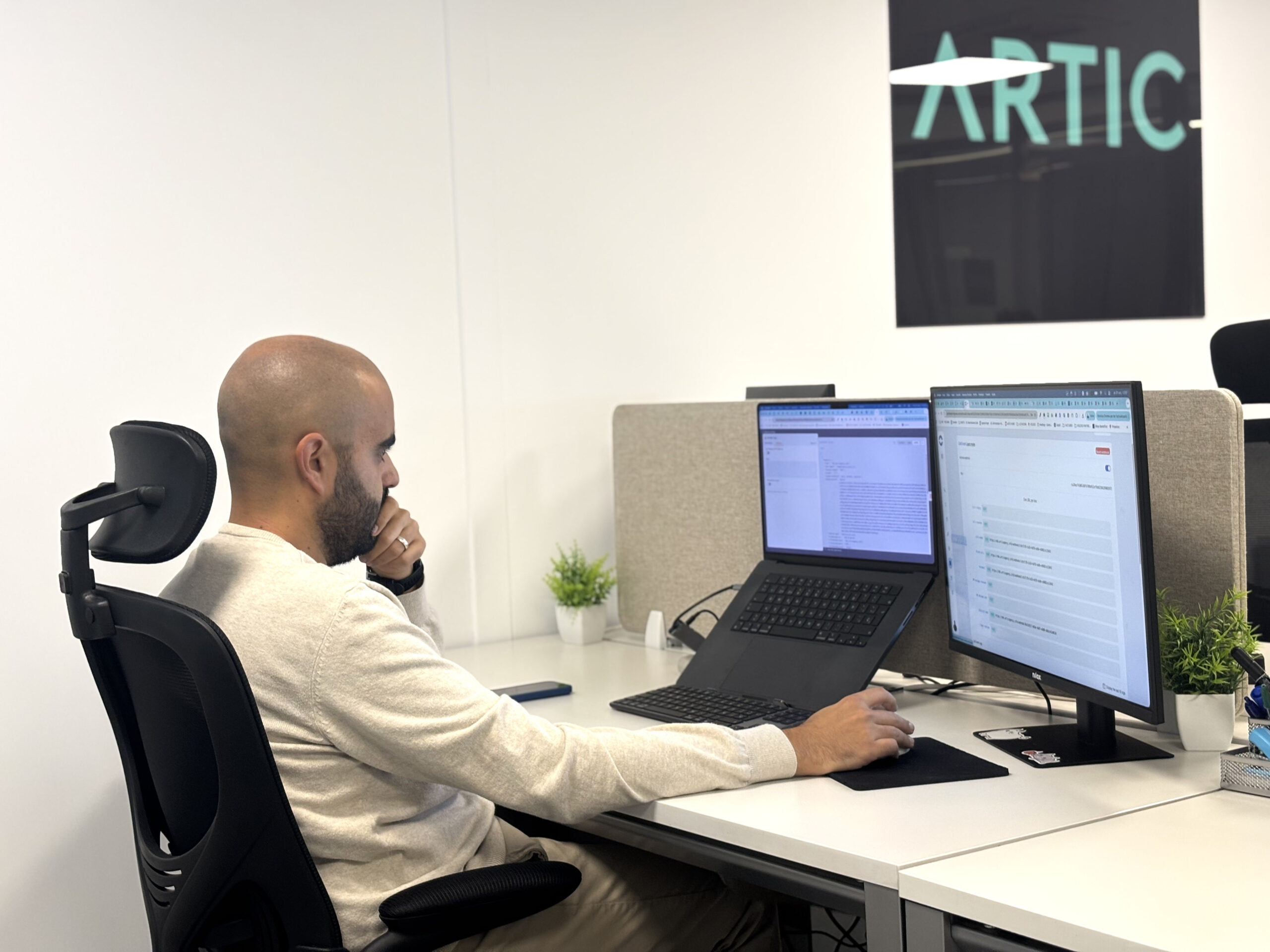 IMG_2973 2 (2) comunicació